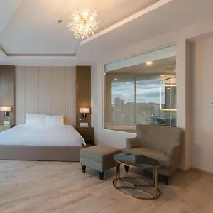  Apartment Homie Panorama Beachfront Residences